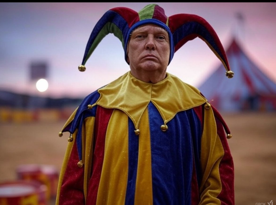 Thisbeeme's tweet photo. Welcome to Circus #Trump https://t.co/1j8Qo2m5m2