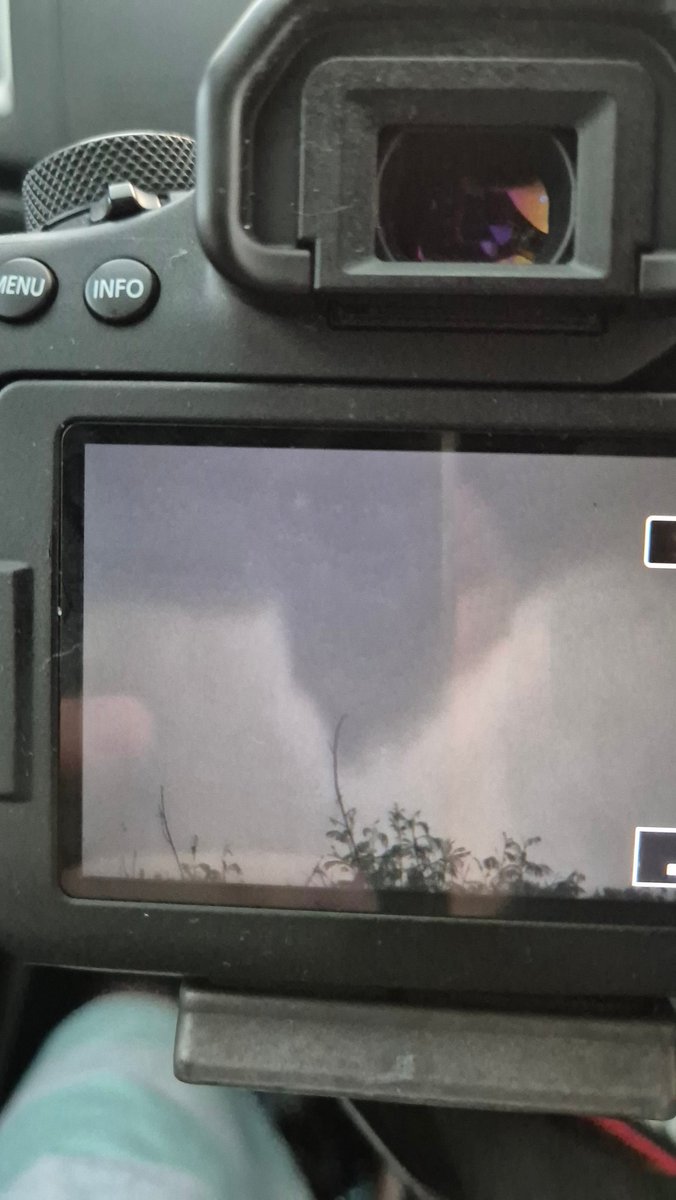 Tornado 5km east of Kaimkillenbun, Queensland a couple of hours ago.

<a href="/BOM_Qld/">Bureau of Meteorology, Queensland</a> <a href="/BOM_au/">Bureau of Meteorology, Australia</a>
