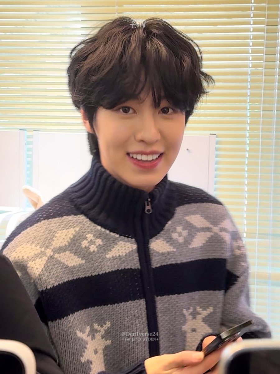 Den1verse24's tweet image. 250123 🍓
🦔🎂✨
#이펙스 #EPEX #에이든 #AYDEN