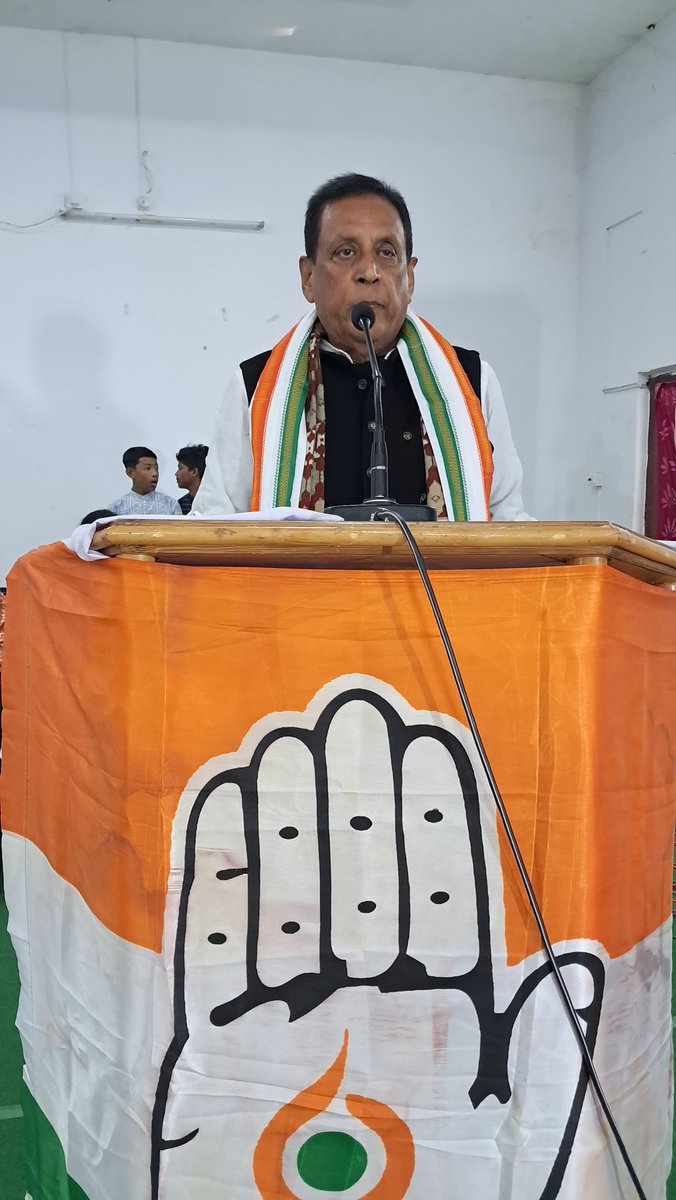 sradvbiswas's tweet photo. Attended the Tripura Pradesh Mahila Congress Convention held at Bishramganj in presence of TPCC President Shri Ashish Kumar Saha, MLA Shri Sudip Roy Barman and Tripura Pradesh Mahila Congress President Smt. Sarbani Ghosh Chakraborty. https://t.co/9CPBcp3R0C