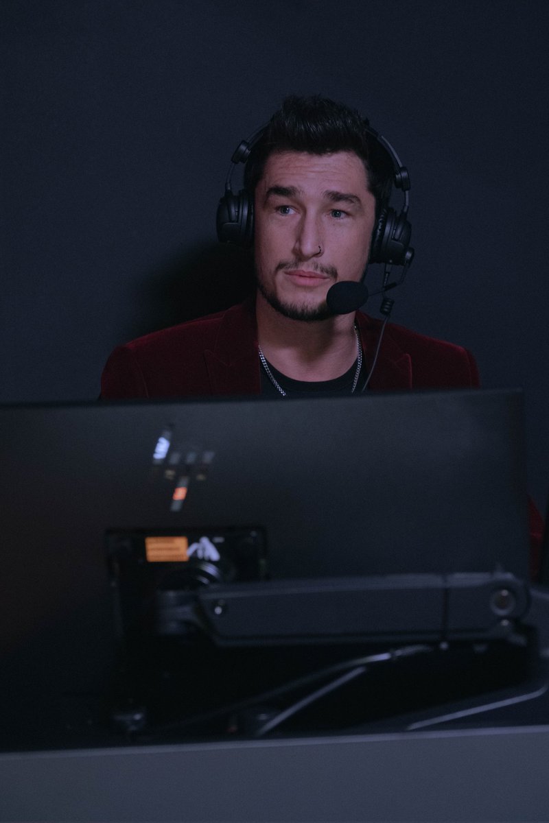 🏴 MarkOfGee 🎮 esports Caster 🎙 (@markofgeecasts) on Twitter photo Looking for a Co-Caster to join me casting Call Of Duty. Need more experience in a duo set up. Who would be interested in giving it a go along side me would be for experience and maybe also your looking to find the same
Big shout out to <a href="/Kaitlyn_Photos/">KB.Photography</a> for the Great Picture too Looking for a Co-Caster to join me casting Call Of Duty. Need more experience in a duo set up. Who would be interested in giving it a go along side me would be for experience and maybe also your looking to find the same
Big shout out to <a href="/Kaitlyn_Photos/">KB.Photography</a> for the Great Picture too