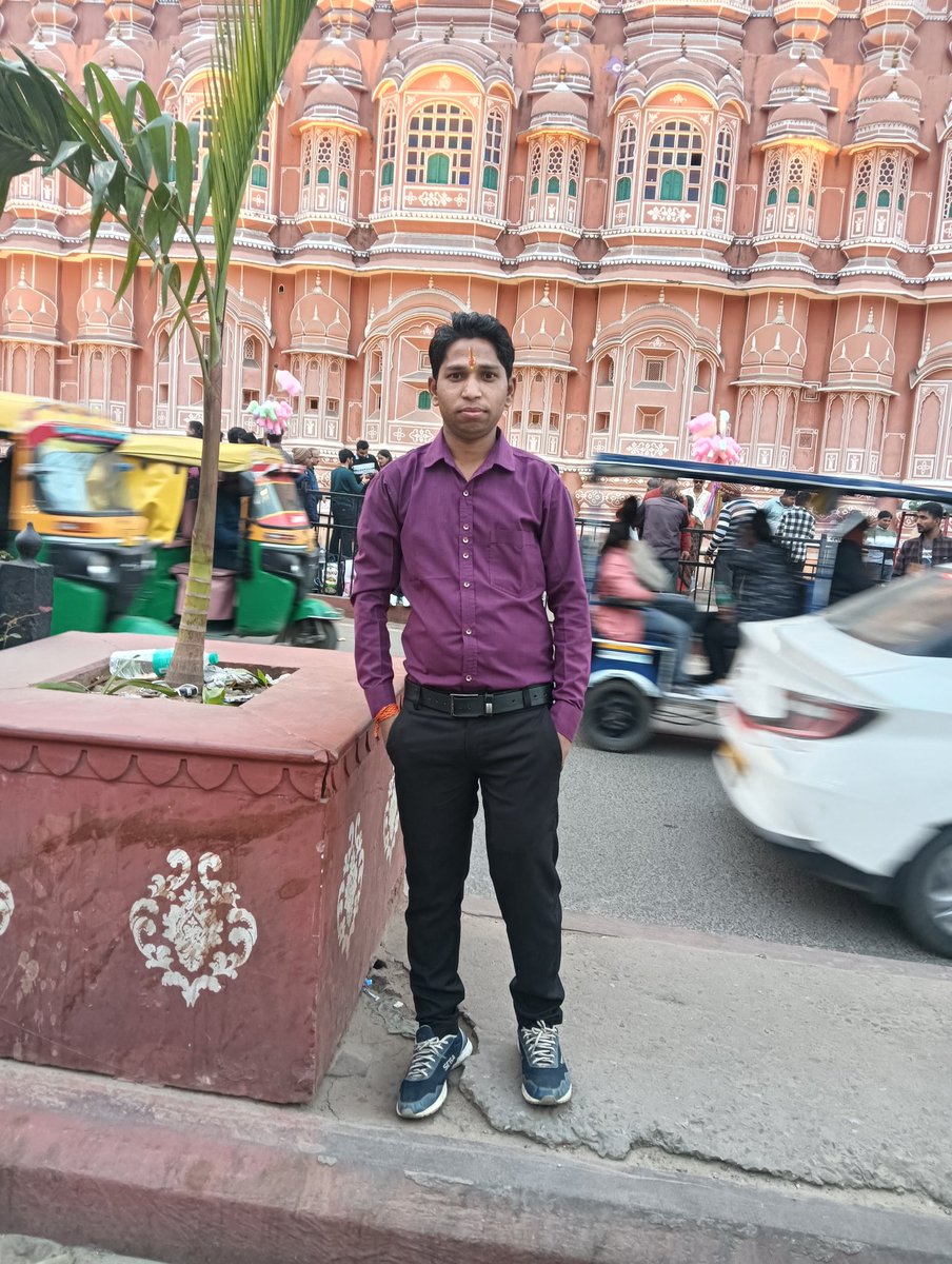 AnilMalhare's tweet photo. जयपुर हवा महल https://t.co/bbXUrKUfEh
