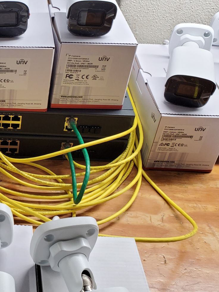 Techpoint301's tweet image. Best CCTV installer  call +256 700 381 671 techistrue.com