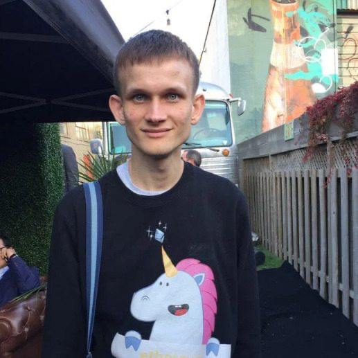 CheekyCrypto's tweet photo. 🚨 BREAKING: Ethereum core dev Eric Conner steps away, citing Vitalik Buterin’s leadership and pivots to AI innovations.
What does this shake-up mean for the future of #Ethereum $ETH
#Crypto #AI #Web3 #VitalikButerin #EricConner https://t.co/OBQz5ECZlD