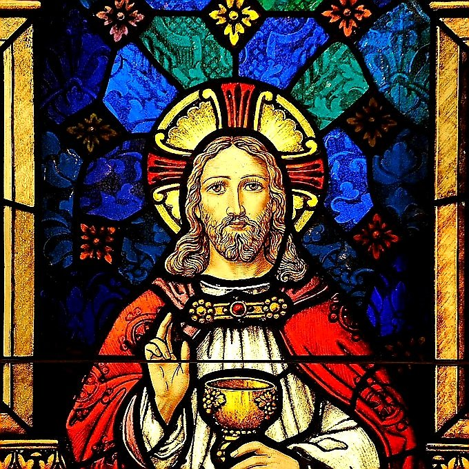 javroh's tweet photo. "Nuestro Sumo Sacerdote:
santo, inocente, sin mancha,
separado de los pecadores
y encumbrado sobre el Cielo."
Hb 7, 26 #JuevesSacerdotal #23Ene https://t.co/T7Fxhc9IRy