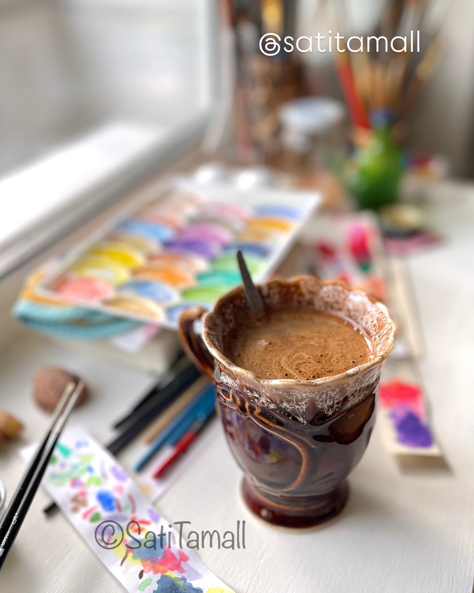 SatiTamall's tweet image. Legal statement:
    I, Sati Tamall (Bulatova), would like to make a statement, that I hold copyright to all my paintings, photos, videos, artworks, and art styles that have been posted to this Instagram handle @satitamall for many years.