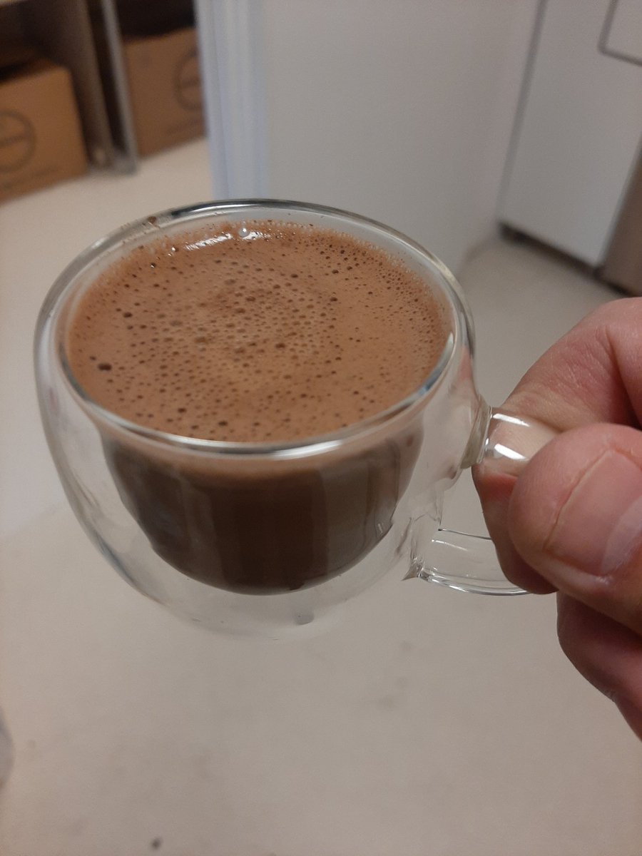 moland732's tweet photo. Bi Türk kahvesi iyi gelir..Afiyet olsun☕ https://t.co/Mgwu6nKcNb
