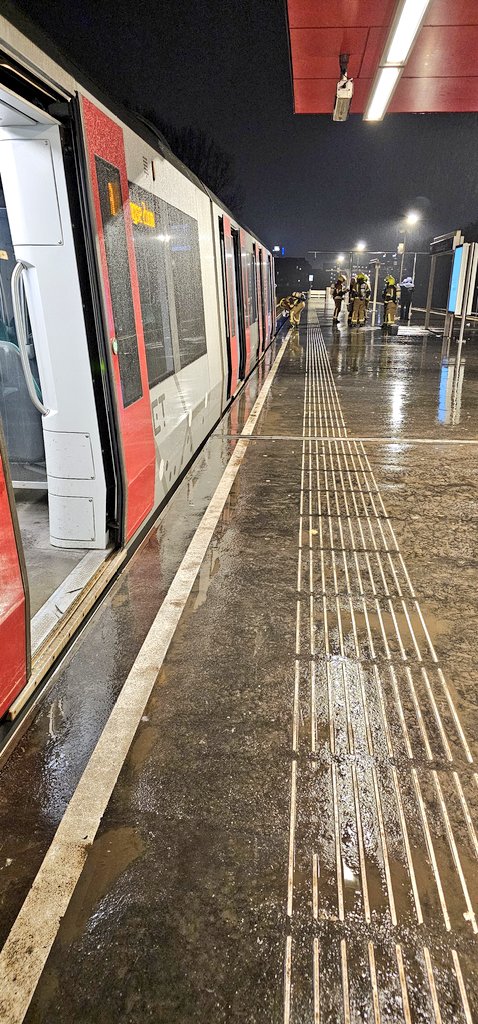 Brand op metrostation Capelsebrug