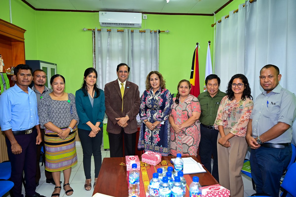 Other critical points focused on:
✅ Advancing food law reforms
✅ Digitalizing systems for improved efficiency
This collaboration highlights our shared commitment to strengthening food safety systems and public health. 
#HealthForAll #WHO #AIFAESA #FoodSafety