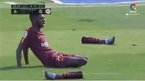 Llourinho's tweet photo. #ad ¿Qué otro futbolista pondrías tú como gran fracaso? Yo a Dembelé, más de 100 millones de €. Un día te hacía un regate digno de Pelé y al otro se le salía una pierna para hacer del hospital su residencia habitual al lesionarse 400 días seguidos.  #GrandesApuestas @bwin_es 

+18. Juega con responsabilidad.