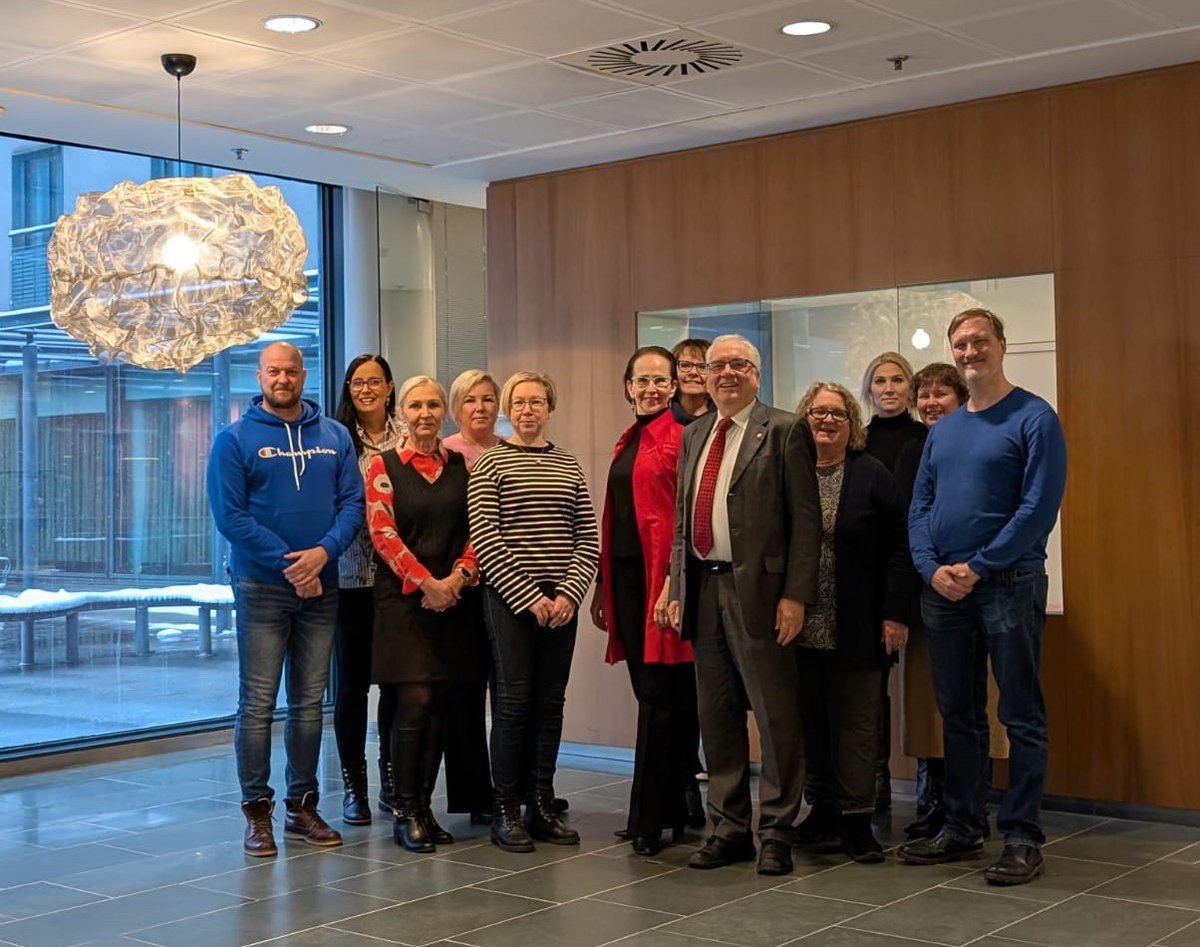 SPTY hallitus kehittämispäivässä tänään Helsingissä. Juhlavuoden suunnitelmat etenevät jouhevasti. Lisää jäsenkirjeessämme 2/2025 📩                                                                
spty.fi/uutiset/hallit…
#15juhlavuosi #potilasturvallisuus #asiakasturvallisuus