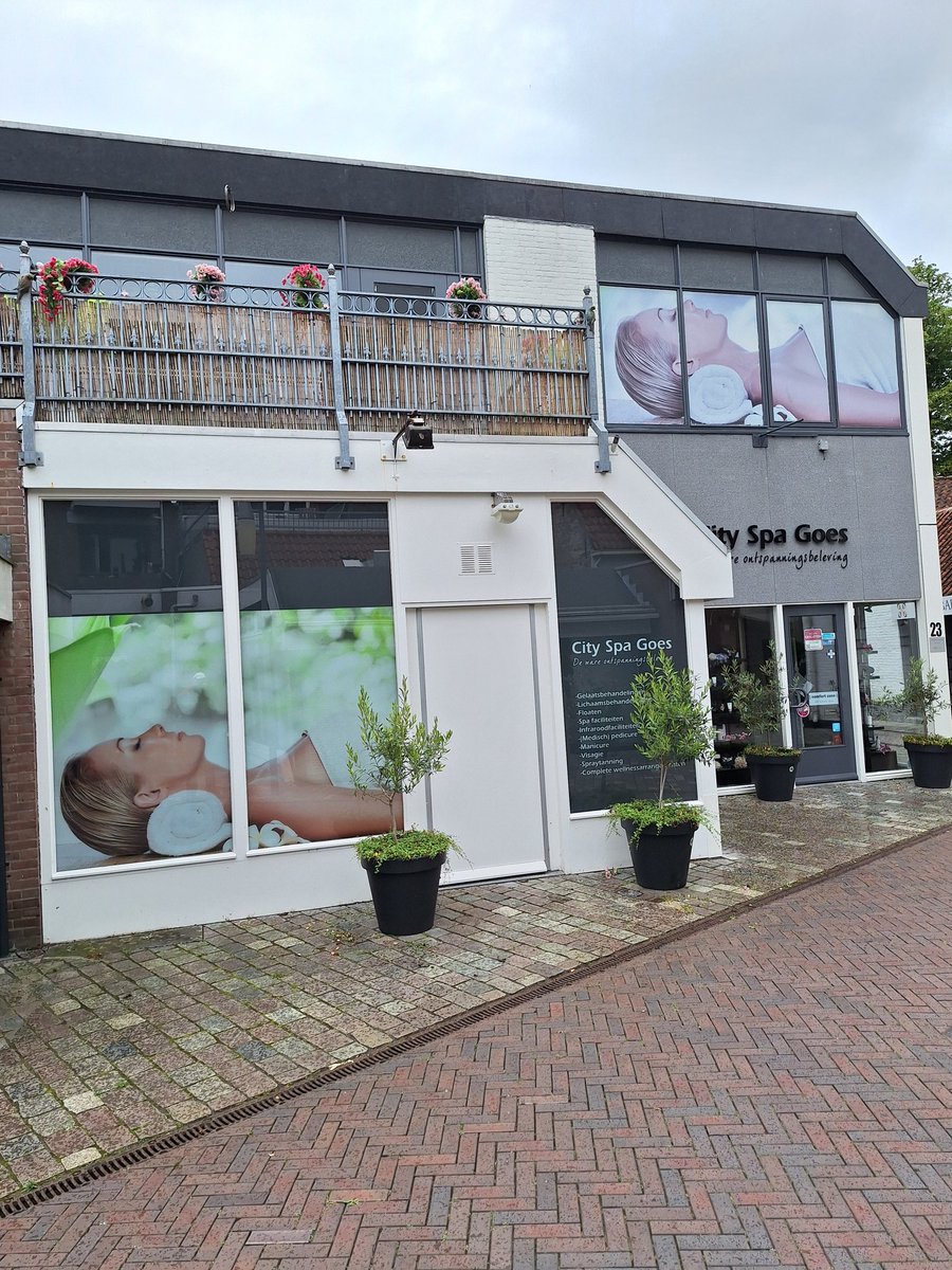 Heerlijk een dagje welnnessen in 
Zeeland. Boek nu een heerlijke ontspanningsbeleving in de binnenstad van Goes bij
City Spa Goes.
#massage #welness #welnessen #ontspanningsbeleving #Goes #zeeland #cityspagoes