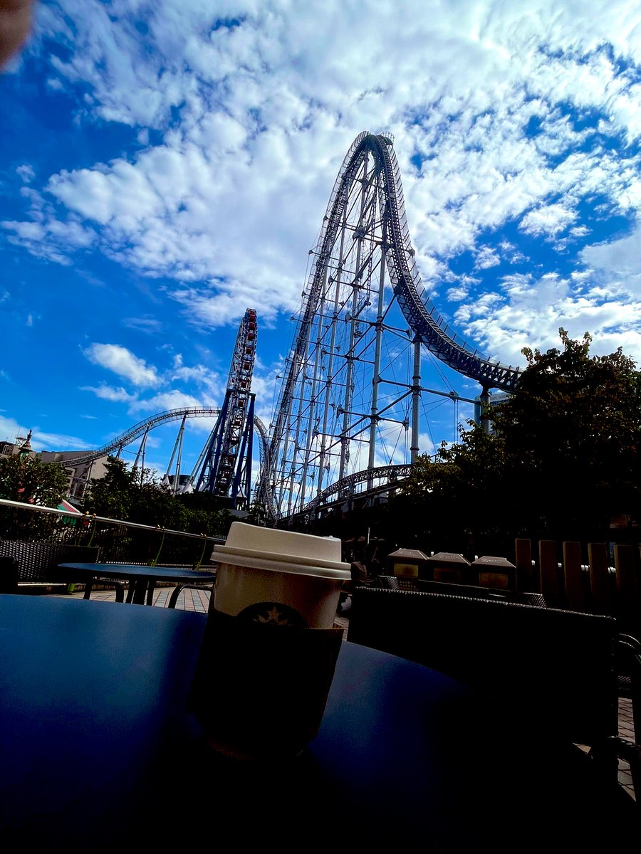 VikramUpadhyaya's tweet photo. Enjoy🎢 #WorkForLife with ☕️ not #LifeForWork https://t.co/LB45JkH4iJ