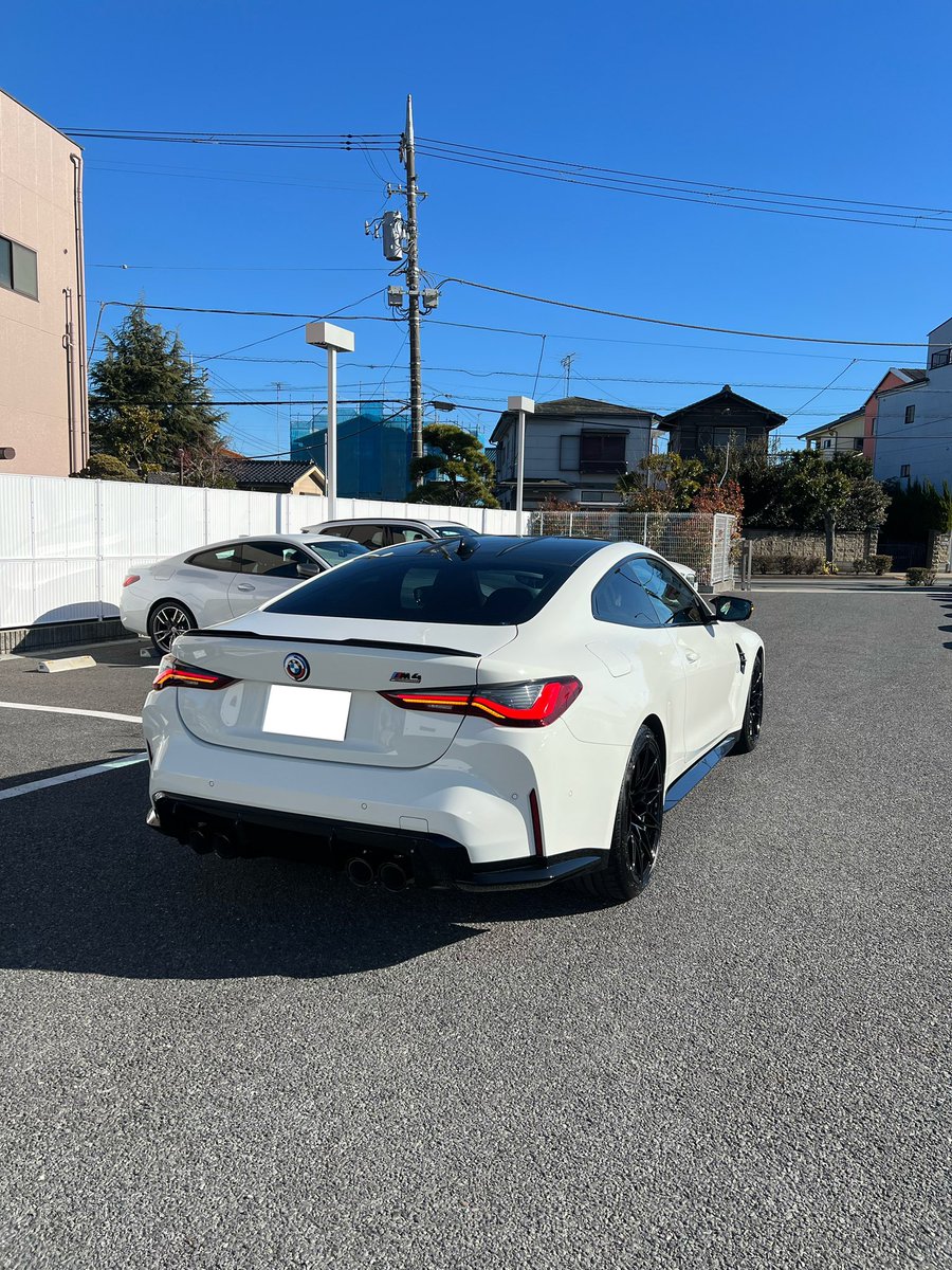 g8x0122's tweet photo. 本日、1月11日待ちに待ったM4 competition m xdrive 納車されました〜🚗

19歳で買えたご縁に感謝です🥲
#bmw #m4 #05 https://t.co/XSadItzwA4