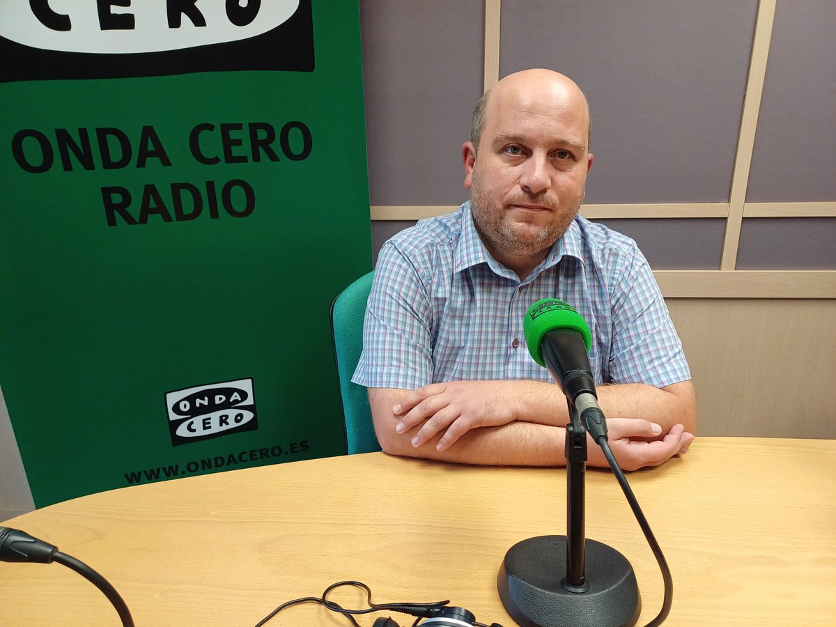 Falamos de libros en +d1Monforte con Jacobo Rodríguez de <a href="/LibreriaAgrasar/">Librería Agrasar</a> que repasa os títulos que máis venderon en 2024. Podes escoitalo de novo nesta ligazón ondacero.es/emisoras/galic…