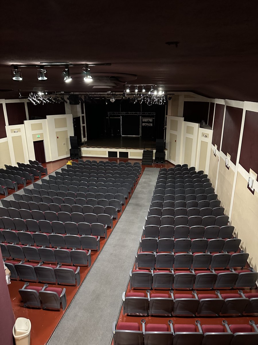 The H.J. Ricks Centre for the Performing Arts has tons of winter fun coming up this month. Check out their line up, including micro wrestling, Terry McBride and the Dance Connection Company Showcase! bit.ly/4iPLdER