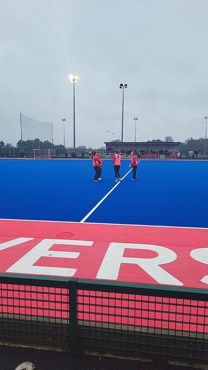 pegasushockey's tweet photo. End of Q1 Pegs 0-0 @Ulsterunielks @UlsterHockey #UlsterShield @ArthurCoxNI @KukriSports @AytonHenry @amlogistics @irishhockey https://t.co/Up6Ubvn4h2