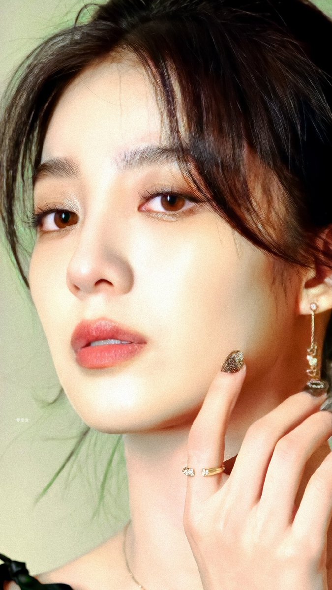 serjie22's tweet image. Baby girl being beautiful as she is.

#WanPeng #万鹏