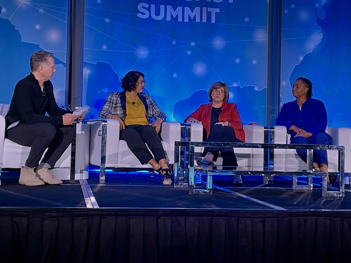 Marilyn Heine tweet media