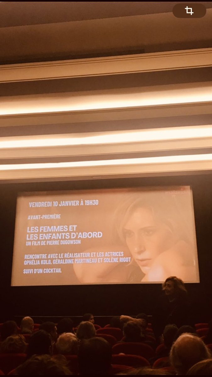 Quelle belle avant-première !!
Avec Ophelia Kolb, Géraldine Martineau, Solène Rigot, César RLM et tout <a href="/Malavida_Films/">Malavida Films</a> au Saint-André des Arts 

#lesfemmesetlesenfantsdabord #cinema #film