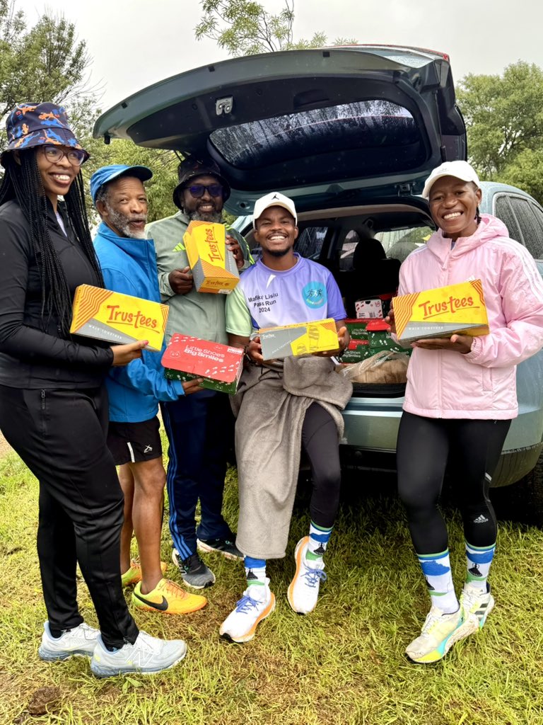 Run4Charity tweet media