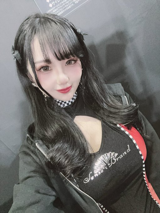 Twitterのコスプレ画像3