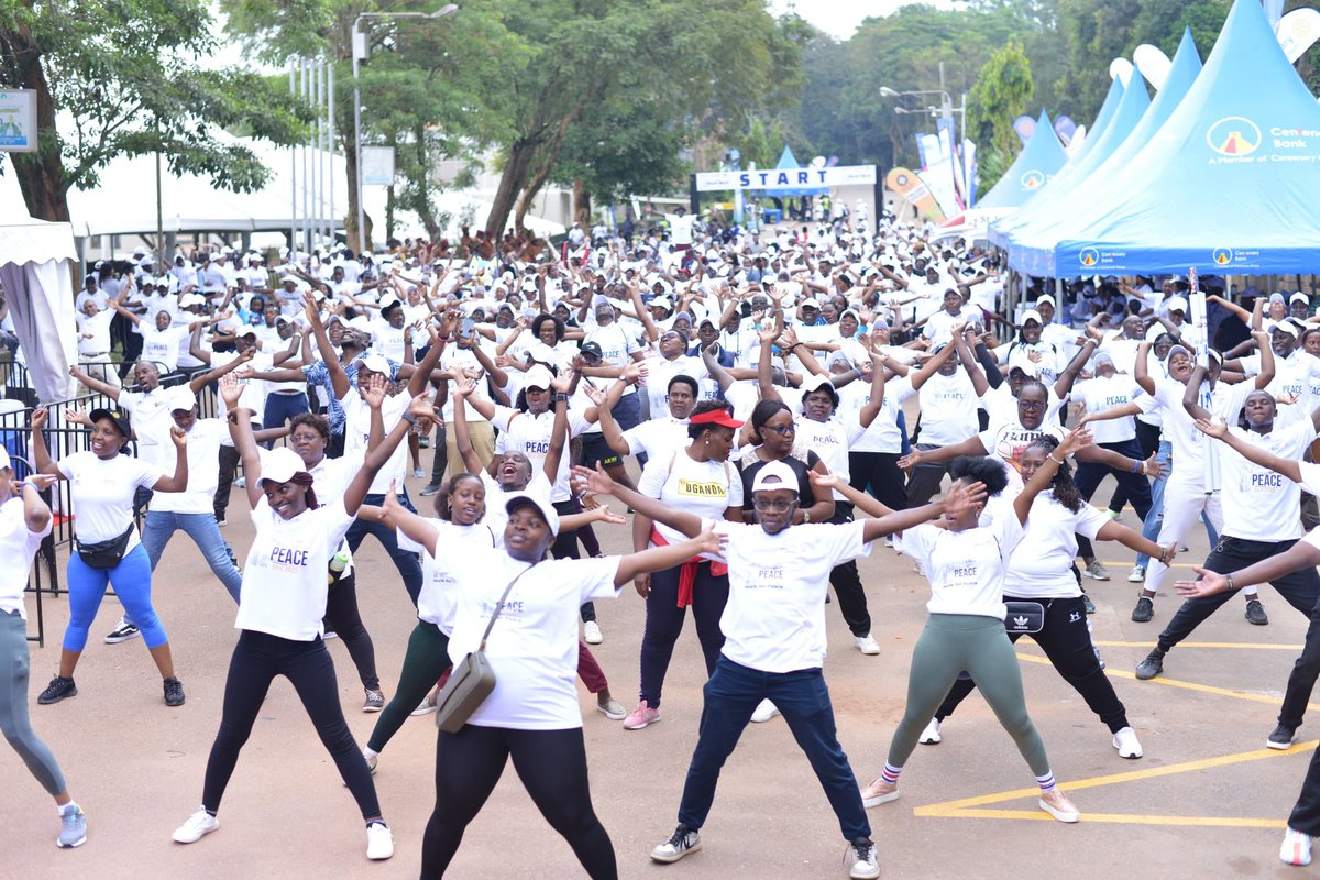 HonMikeSebalu_'s tweet photo. What we achieve together is far greater than what we can do alone. Thank you to the walkers for your inspiring commitment to building a peaceful future!
#RotaryPeaceWalk https://t.co/bHOBfLAHBV