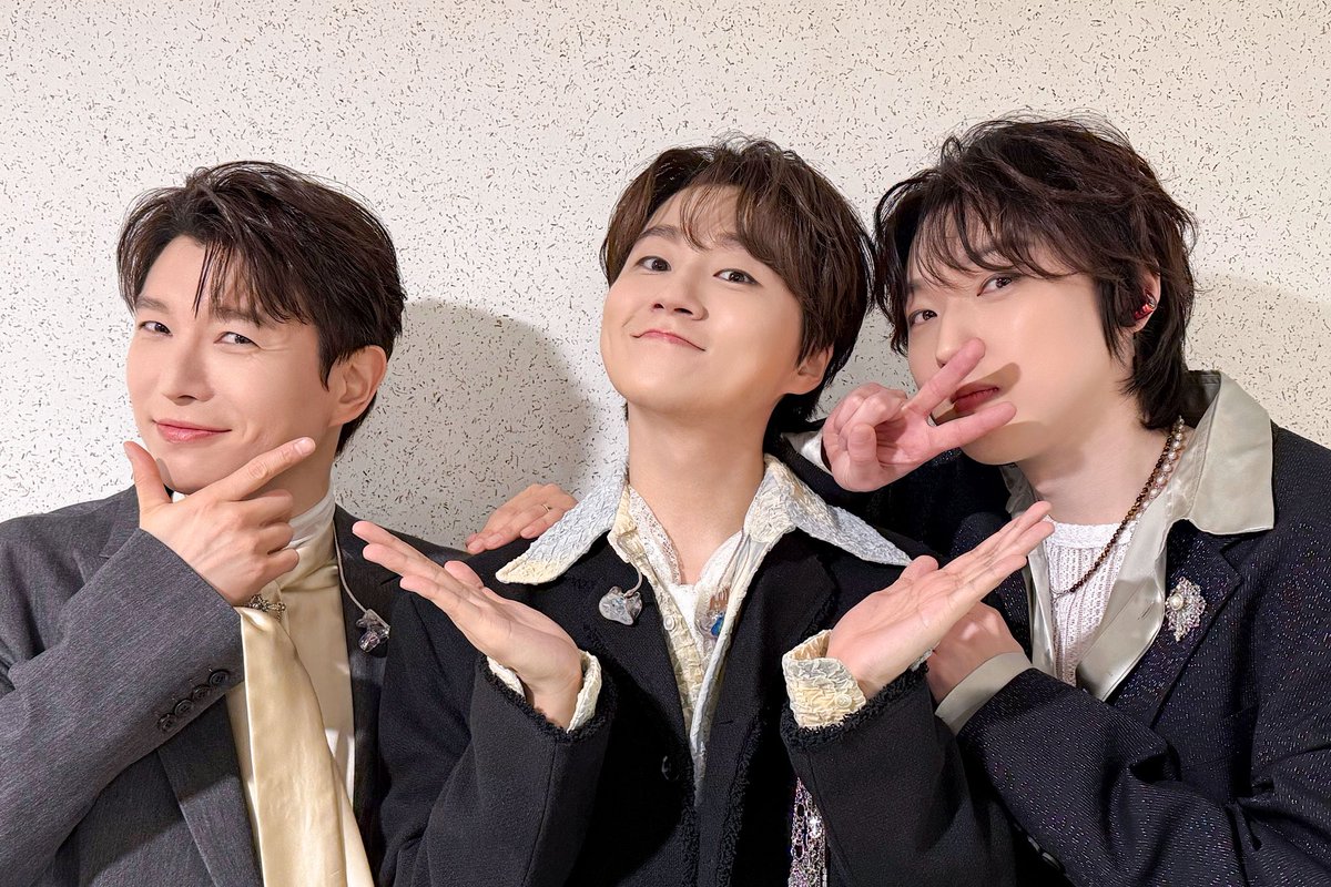 official_fore's tweet photo. [📸]

포레스텔라 2024 앵콜 콘서트
✦THE ILLUSIONIST✦ 

나에게 한없이 커다란 행복이었다고 말야

#포레스텔라 #Forestella 
#THE_ILLUSIONIST https://t.co/KOfXqwrkFs