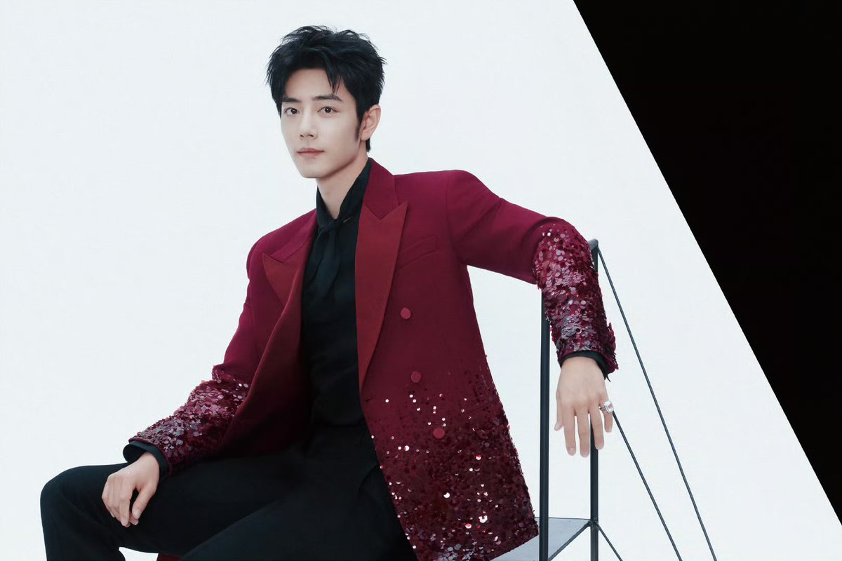 Nếu đời là một giấc chiêm bao 
Xin yêu em thiết tha 
Như yêu lần đầu 

WBN CONDOR HERO XIAO ZHAN  #TheGreatHeroXiaoZhan #XiaoZhanWBN2024