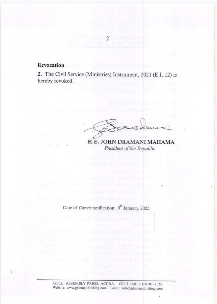 PNAfricawatch's tweet photo. 🇬🇭 Just In: President John Mahama reduces the number of ministries from 30 to 23.
#Ghana #GovernmentRestructuring #MinistriesReduced #Leadership #PNAfricaNews https://t.co/BGj9DFhBlI