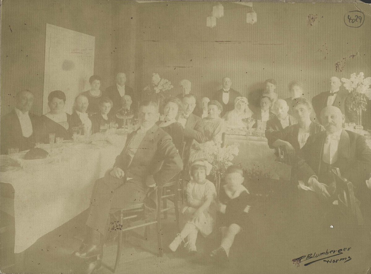 In 2009, Daniel Schwab discovered his grandfather’s collection of letters written between himself and family members, describing the beginning of the holocaust and the fallout from losing 12 family members.
classic107.com/articles/forgo…