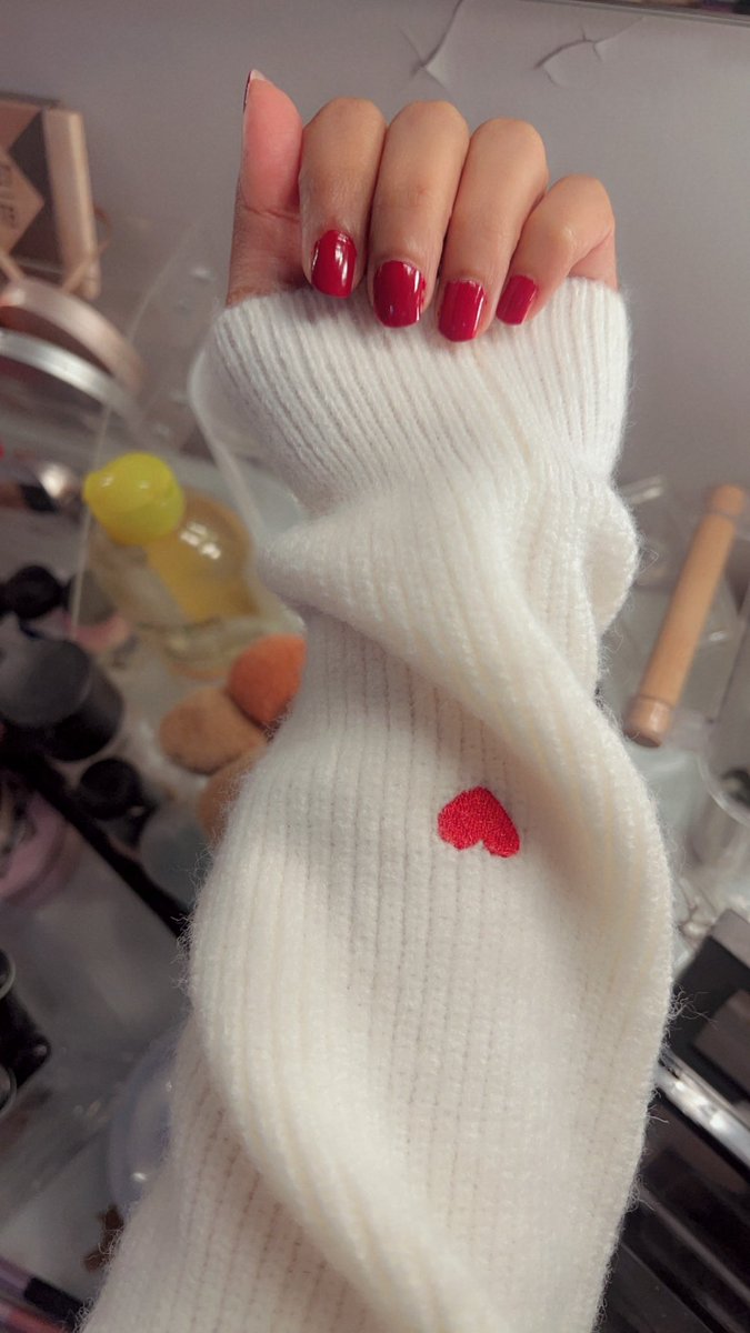 amoony_omr tweet media