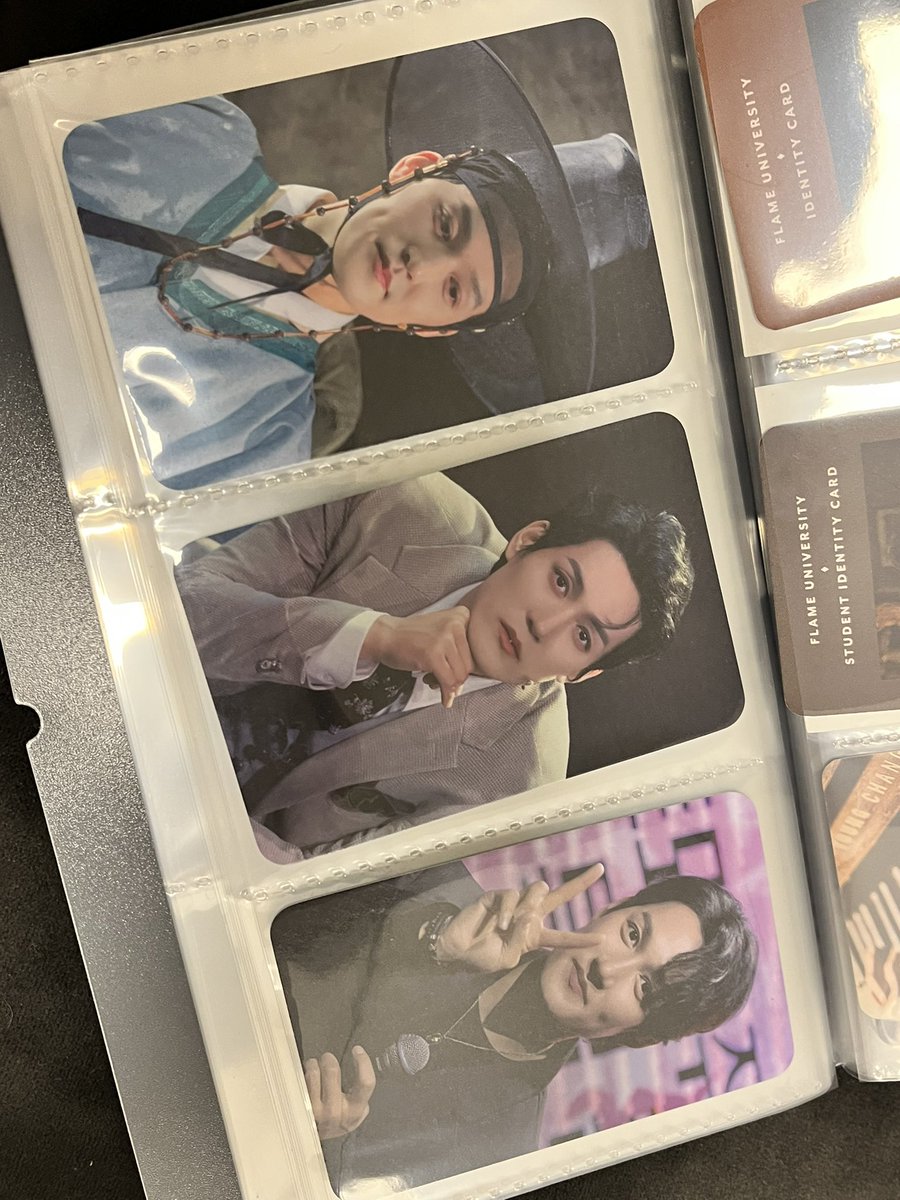 #바람이_지나간_모든_순간을_기억해
#풍래를_사랑했어_잠시도_잊지않았어
#난_세상에서_제일_좋은게_풍래거든
사람이 많아서 테이크아웃만 했어🥺 곳곳에 조각상만 있어서 함박웃음짓고 돌아봄 잘생긴게 심신에 안정을 준다고 진짜
하루 지났지만 조풍래생일축하해🫶🏻