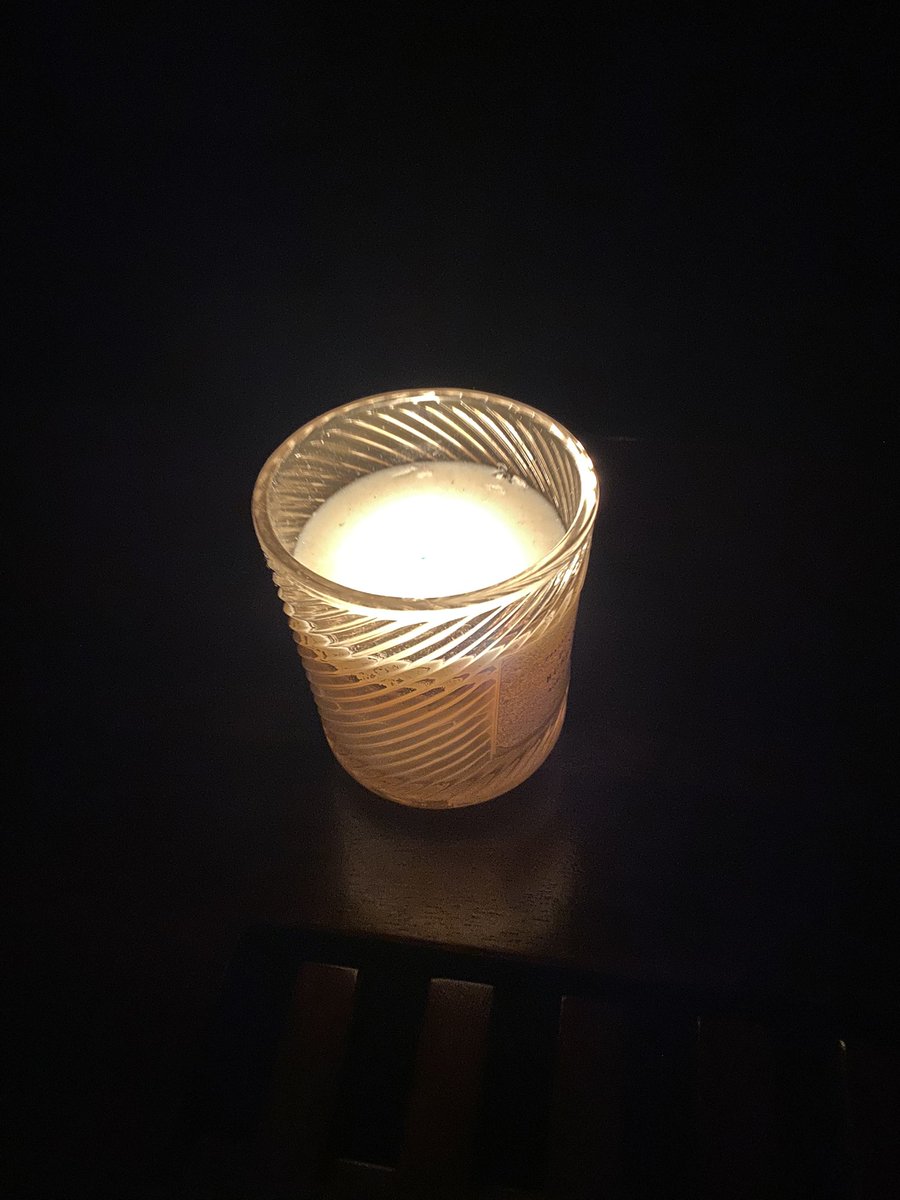 EllaCoo55777104's tweet photo. Want to join me anyone ?
It’s pitch black outside and all the homes in my area
Power company is working overtime I suppose…..
#qldstorm https://t.co/0Ucl0IBcEE