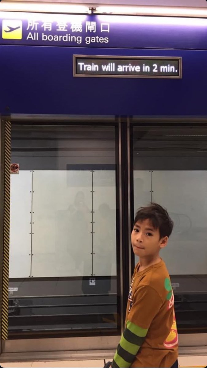 Happy Children Day and i took this picture yesterday cause i’m still a child. 😼📸