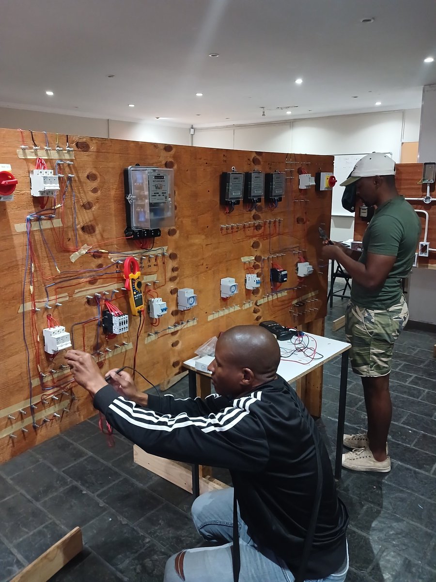 renovahtraining's tweet photo. We offer skills as long as you can read and write you qualify to join us https://t.co/rSGZKsUjGS