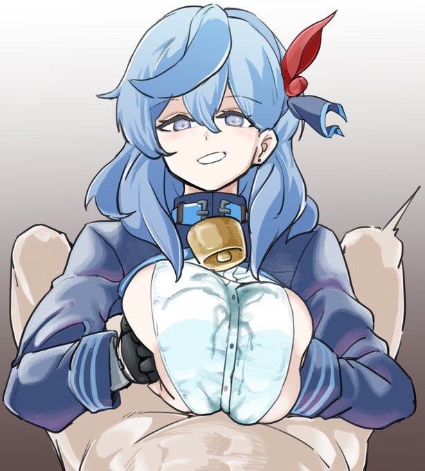 久々アコ描いたら髪飾り逆なことに気づきました…
供養… 