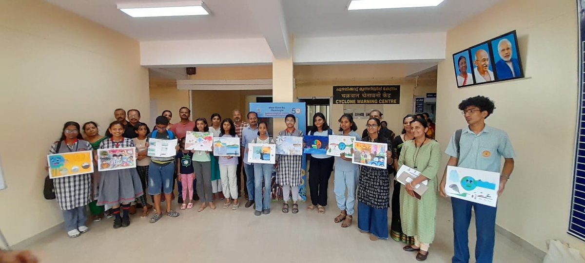imd_trivandrum's tweet photo. The Meteorological Centre Thiruvananthapuram organized a vibrant painting competition on 11.01.2025 for school students, inspiring creativity on the theme of Weather and Climate. #WeatherAndClimate #PaintingCompetition
@Indiametdept 
@moesgoi 
@PIB_India https://t.co/dGcsvF8Be9