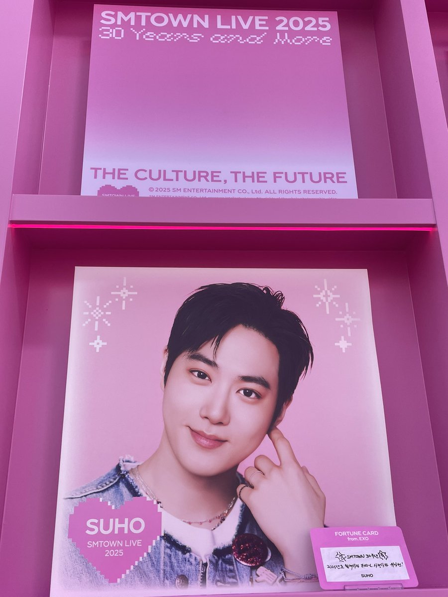 achaowokk's tweet photo. lucky day❤️❤️❤️

#수호 #SUHO #준면 #김준면 #金俊勉 #スホ https://t.co/wUMwRejLKO