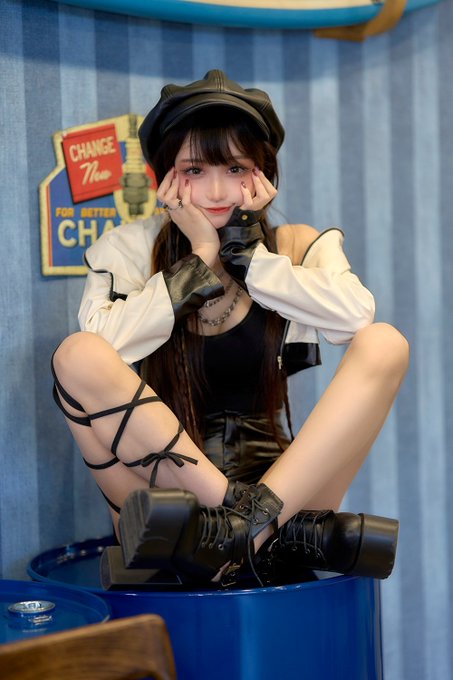 Twitterのコスプレ画像3