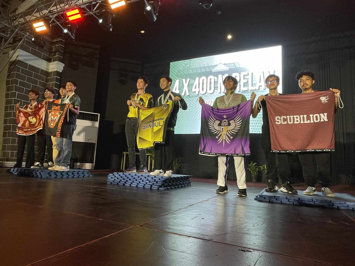 LeviofLEV's tweet photo. JUST IN: Maison de Rouen achieves first place in 4x400 Relay Boys with Maison de Rheims and Maison de Parménie as second place and third place, respectively.
#LEVCoverage
✒: Hannah Mikhaelle Cristobal
📸: Charlize Montenegro https://t.co/N1oSoUIntw