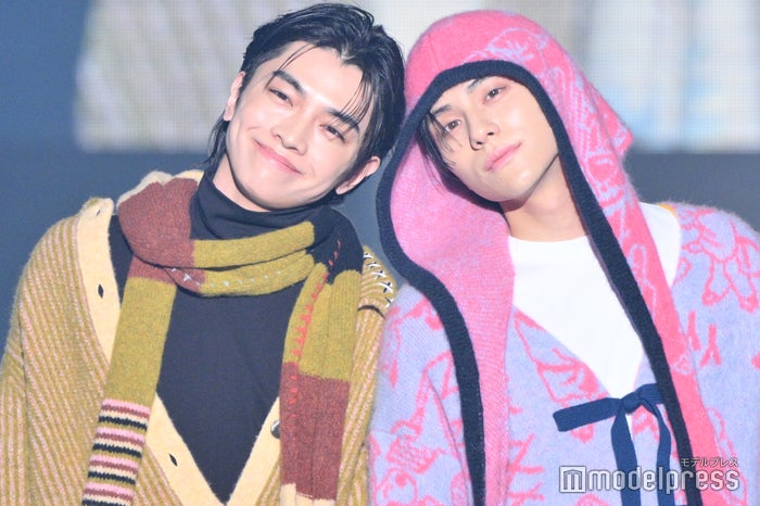modelpress's tweet photo. 【TGCしずおか2025】

WILD BLUE山下幸輝＆宮武颯、ランウェイにシークレット登場 頭寄せ合い密着

🔻記事詳細・他の高画質写真も多数掲載中
https://t.co/2b5PaQoPIn

#TGC #TGCしずおか #TGC20th #WILDBLUE #山下幸輝 #宮武颯 @TGCnews @wildblue_ykme @qpitdef https://t.co/kX9TKVPlTe