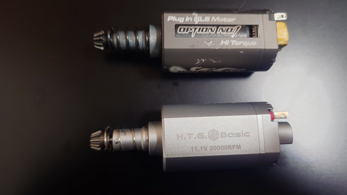 yasu_airsoft's tweet photo. 着けてみました無限ブラシレス

ラッチレス機能付きで11.1v2万回転をいってみました。
opno1から付け替えでラッチ外して着けただけですけど
これめっちゃいいですね！
これだけ良いともっと最大トルクがあって回転、トルクを調整出来る一番上のモデルが欲しくなってきた😅
Aster、dsg、プリコック仕様 https://t.co/zZiMuNlY60