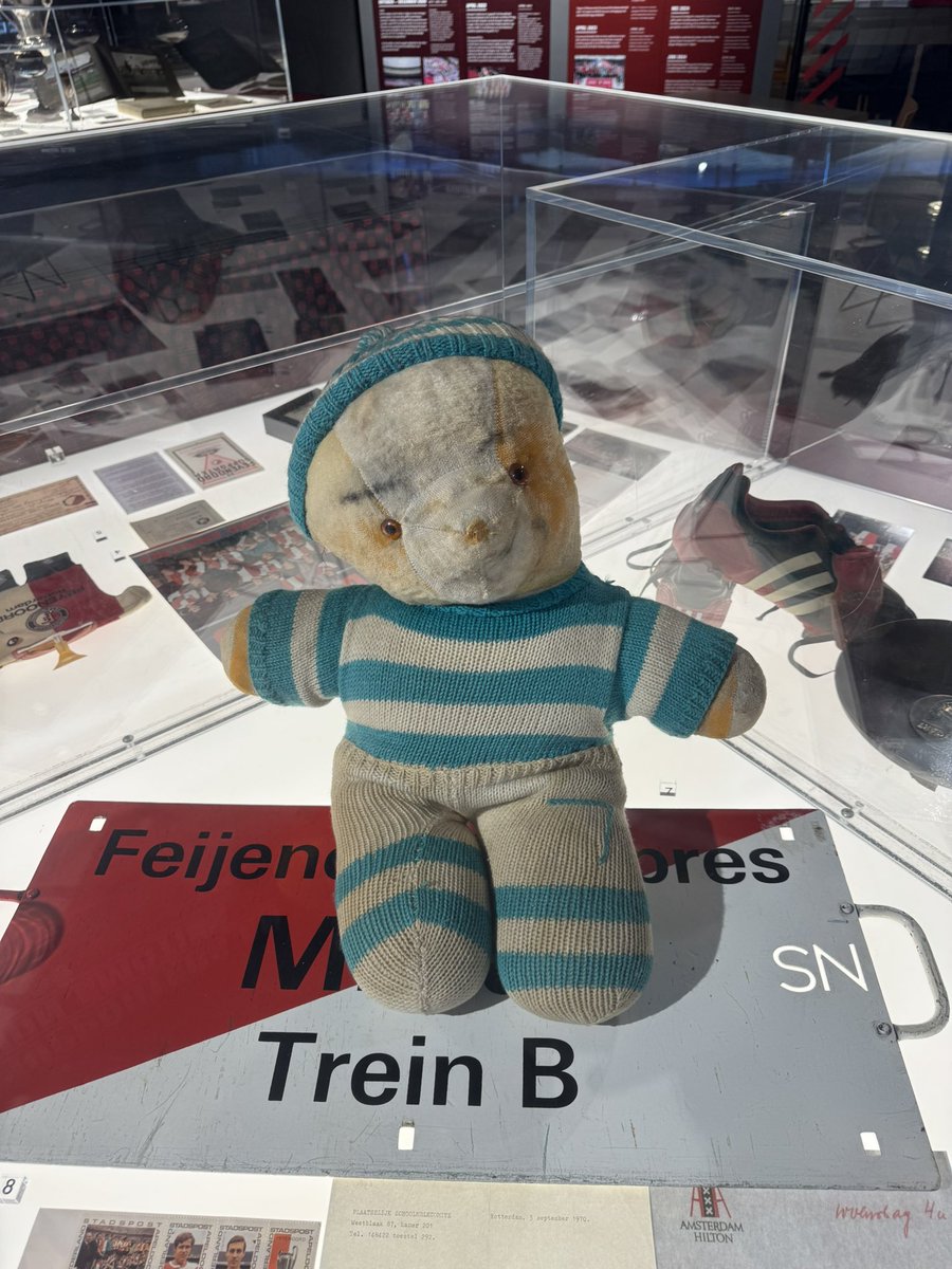 jgceltic's tweet photo. Didn’t realize this was in Feyenoord museum https://t.co/PnpJTEHnoH