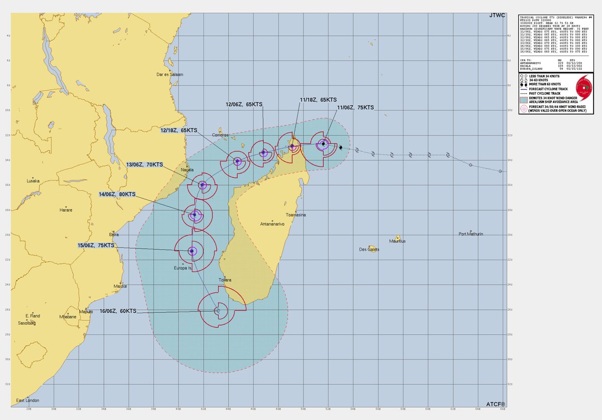 StormViewsRSA's tweet photo. 🌩️🌀 Tropical Cyclone #Dikeledi is intensifying over the Indian Ocean! Satellite imagery shows a well-defined structure as it moves closer to Madagascar.  #Weather
#CycloneDikeledi
(images provided.)

@peoples_weather @SAWeatherServic
@VoxWeatherZa @_ArriveAlive @ReenvalSA https://t.co/kororVy5bm