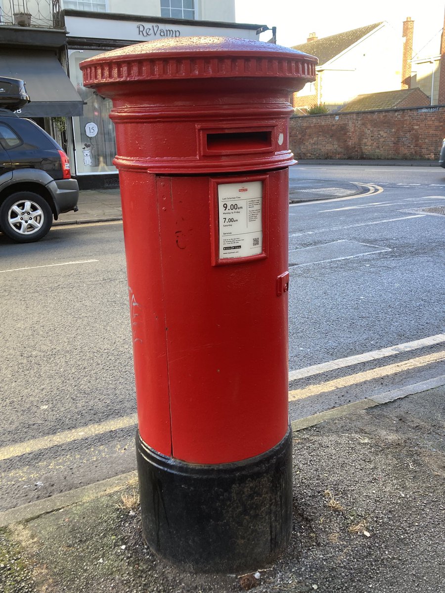 An ‘anonymous’ pillar box in Cheltenham for #postboxsaturday
