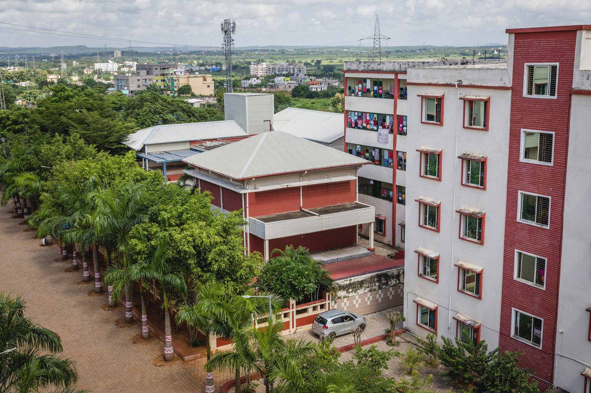 kissfoundation's tweet image. State-of-the-art classrooms, labs, and hostels; where every brick builds dreams and possibilities.

#InnovativeLearning #WorldClassInfrastructure #KISSJourney