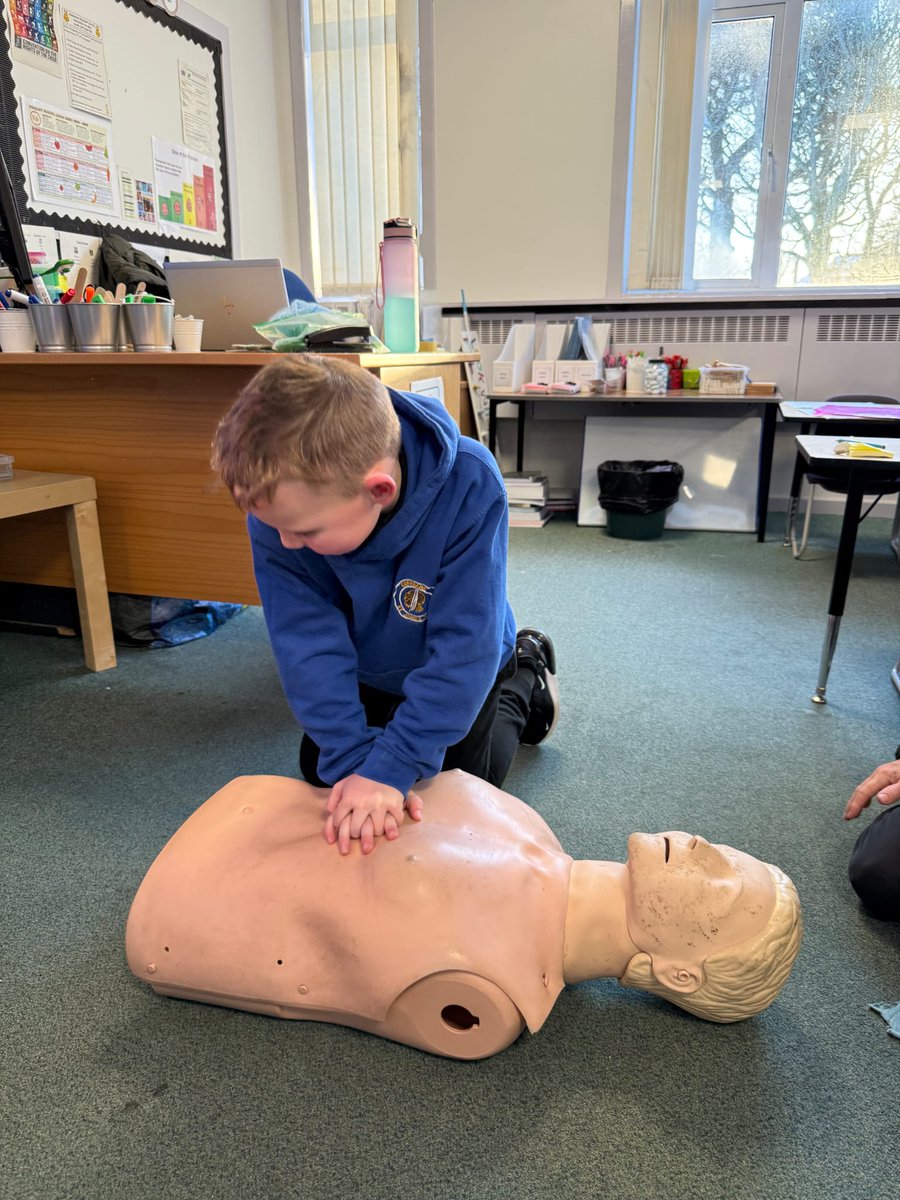 I really enjoyed a visit to my son's P2 class this week to talk about my job, when to call 999, and teach them some basic CPR skills. 
It was very rewarding and a lot of fun with their enthusiasm and energy.
<a href="/Scotambservice/">Scottish Ambulance</a>
<a href="/TraumaSas/">SAS Major Trauma</a>
 <a href="/ResusCouncilUK/">Resuscitation Council UK</a> 
#resusready
