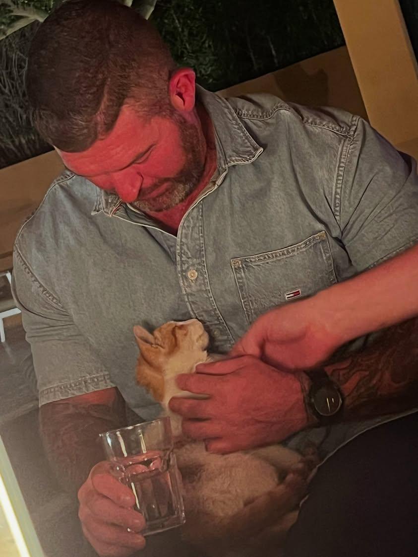 MOM🇺🇸 tweet media