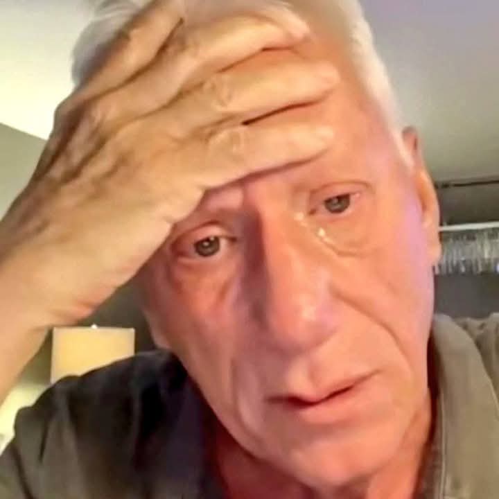 فلتبكي لتشعر بما شعر به مليونا غزي أحرقت منازلهم و قتلت ذراريهم و أهلكت مواشيهم و أحرقت محاصيلهم.
(فَأَصَابَهَا إِعْصَارٌ فِيهِ نَارٌ فَاحْتَرَقَتْ كَذَلِكَ يُبَيِّنُ اللَّهُ لَكُمُ الْآَيَاتِ لَعَلَّكُمْ تَتَفَكَّرُون)
#جيمس #james_woods
#حرائق #لوس_أنجلوس #كاليفورن#california